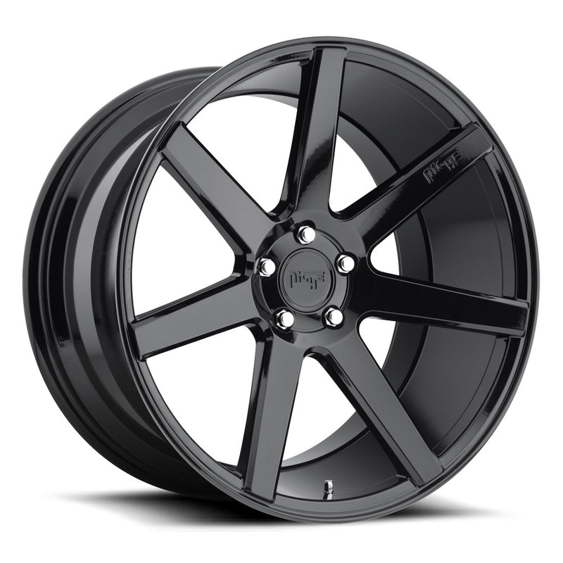 Niche Verona monoblock cast aluminum 6 spoke automotive wheel in a gloss black finish with an embossed Niche Logo on one spoke and a Niche logo center cap.